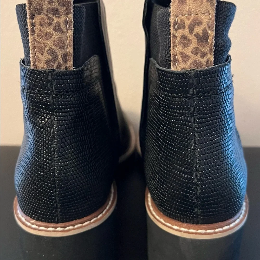 Dolce Vita Leather ankle boots. Size 8 - Picture 3 of 6